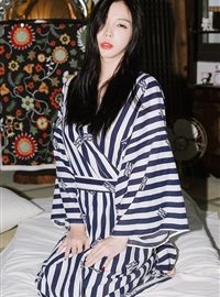 Korean girl model Kim white sling(6)